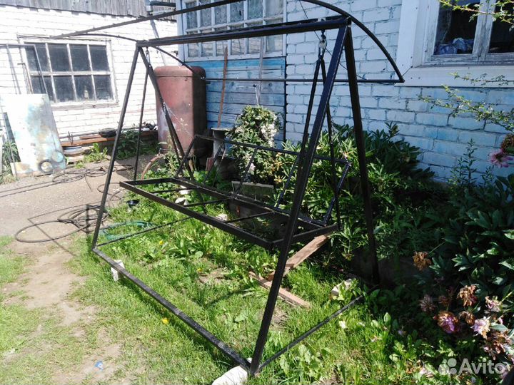 Садовые качели