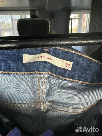 Джинсы levis 711