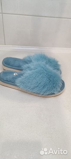 Меховые тапочки