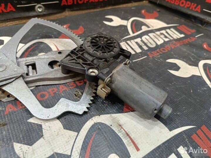 Стеклоподъемник передний Mercedes-Benz E-Class