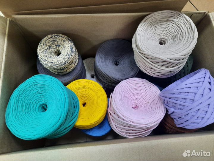 Трикотажная пряжа для вязания на вес
