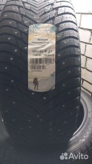 Nokian Tyres Hakkapeliitta 10p SUV 285/45 R22 114T
