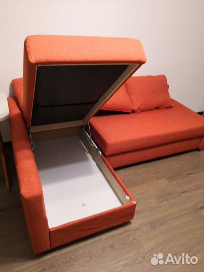 Угловой диван IKEA