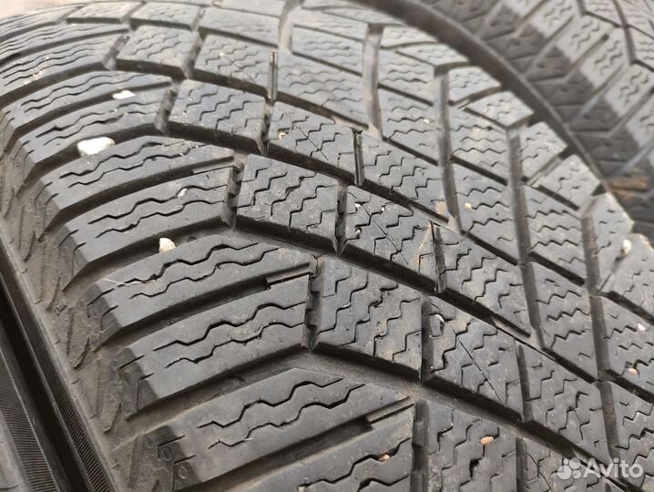 Continental ContiVikingContact 7 225/60 R17 103T