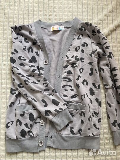 Школьная форма и кофта для девочки