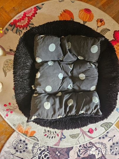 Лежанка для собак