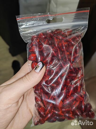 Оливки и бочата янтарные