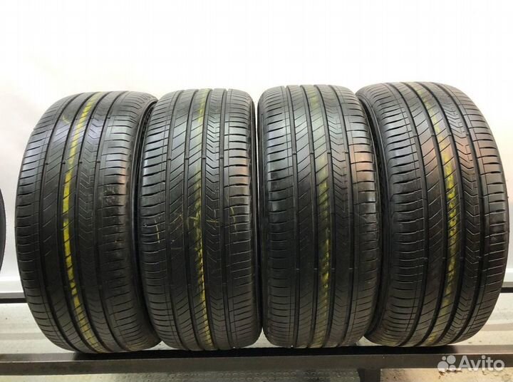 Kumho Majesty 9 Solus TA91 245/50 R18 117R