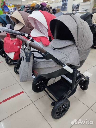 Коляска Farfello Molly Trio 3 в 1