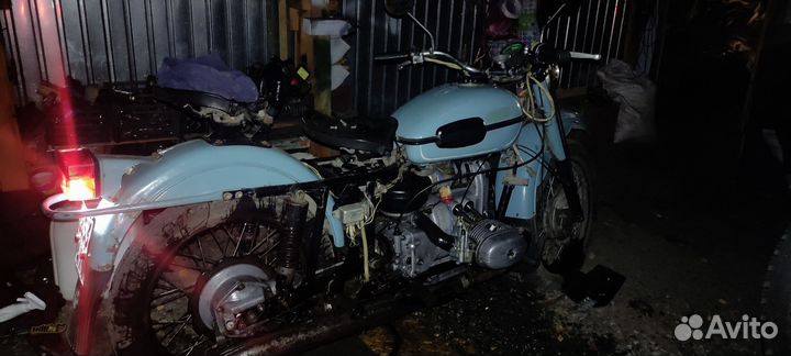 Урал 8.103.10 1991год