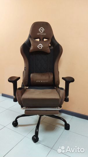 Компьютерное игровое кресло