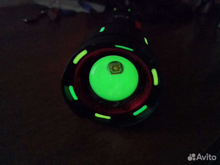 Супер Яркий Лазерный Фонарь