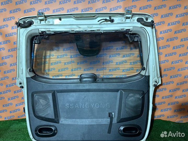 Крышка багажника задняя Ssangyong Rexton 2011