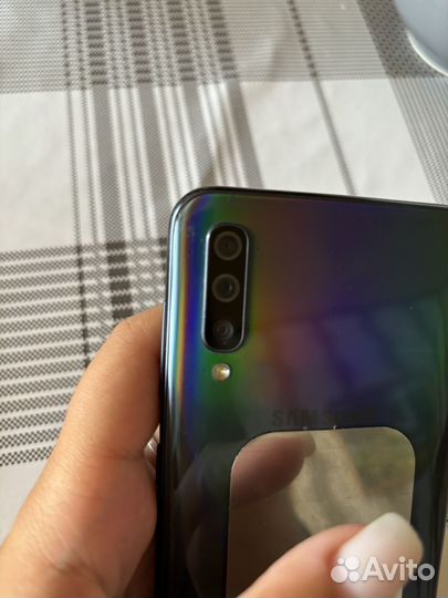 Samsung Galaxy A50, 6/128 ГБ