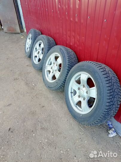 Литые диски с зимней резиной