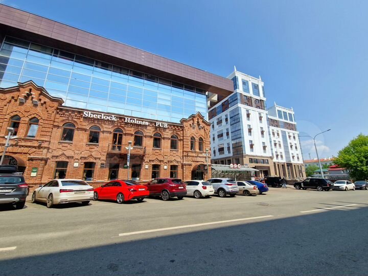 3-к. квартира, 105,7 м², 3/12 эт.