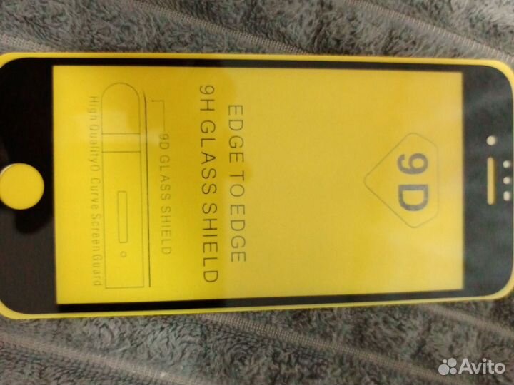 Защитное стекло iPhone 8