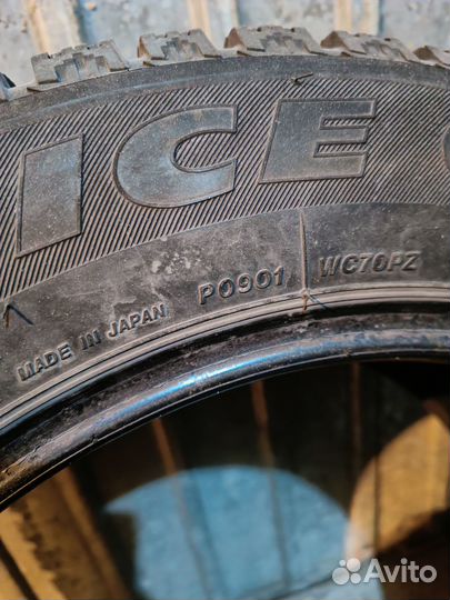 Bridgestone Ice Cruiser 7000 205/60 R16 92T