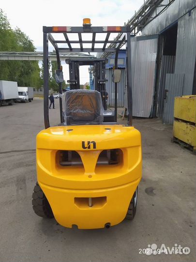 Вилочный погрузчик UN Forklifts FG35, 2023