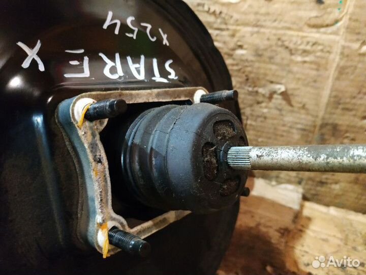 Вакуумник тормозной Hyundai Grand Starex