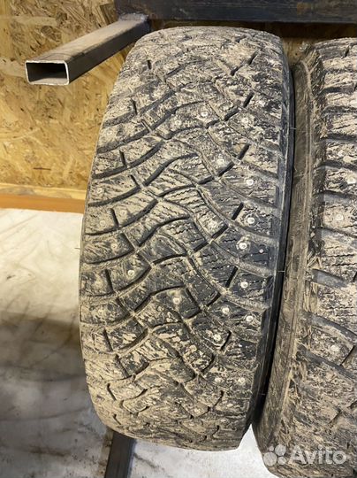 Dunlop SP Winter Ice 03 195/60 R15 92H