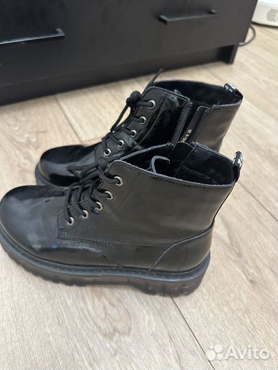 Ботинки зимние женские 38