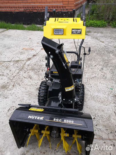 Снегоуборочная машина Huter sgc 6000