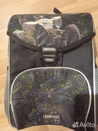 Портфель школьный для мальчика новый
