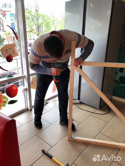 Услуги мастера на час прибить полку и др