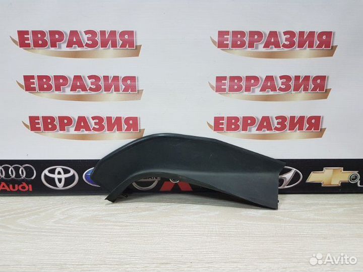 Водосток задний правый Bmw 5-Series F10 N52B25