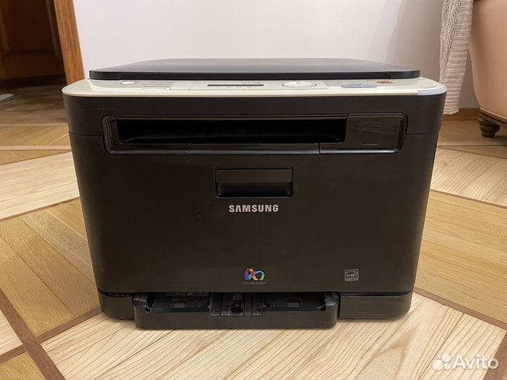 Мфу лазерный цветной Samsung