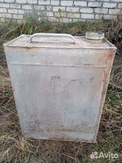 Бак под бензин