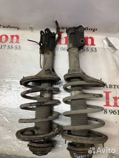 Амортизатор передний левый TIburon RD 01