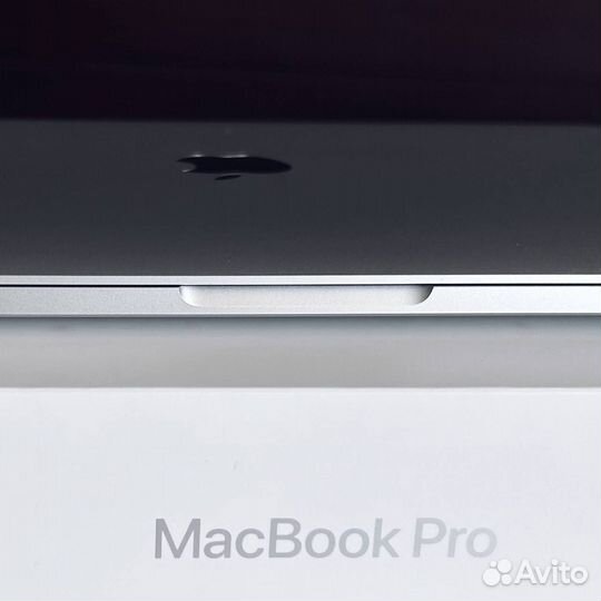 MacBook Pro 13 2020 i5 16gb 512gb