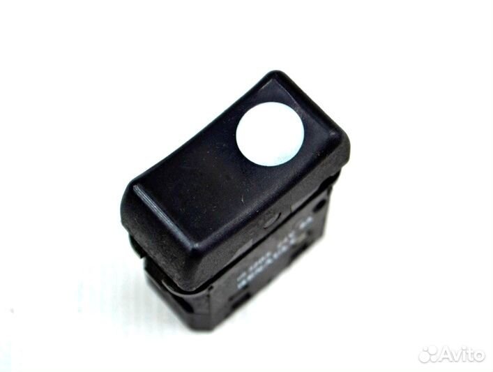 Переключатель стеклоподъемника левый renault truck