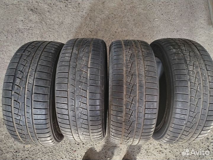 Yokohama 104ZR 235/55 R17