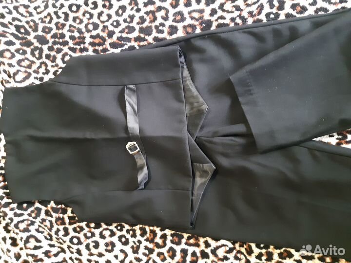 Продам костюм на мальчика