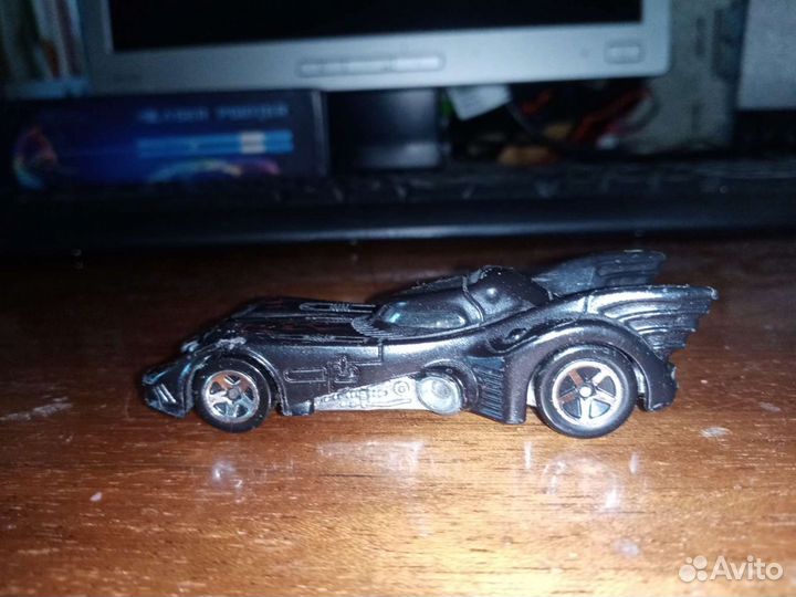 Машинки hot wheels