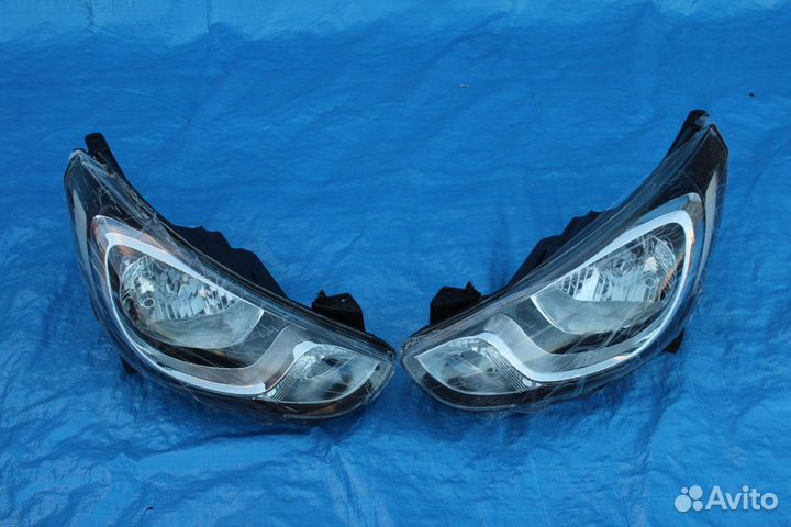 Передние фары на Hyundai Solaris