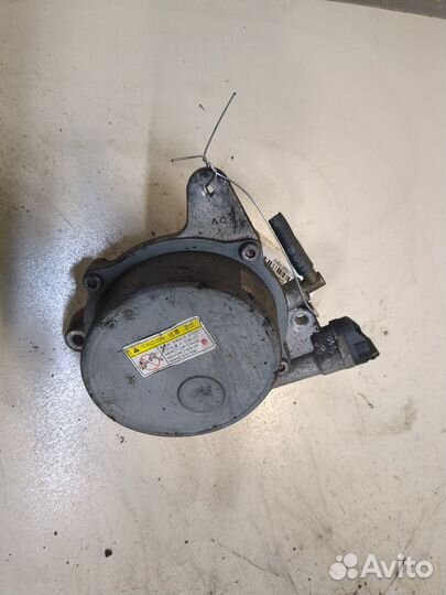 Насос вакуумный Hyundai Santa Fe, 2010