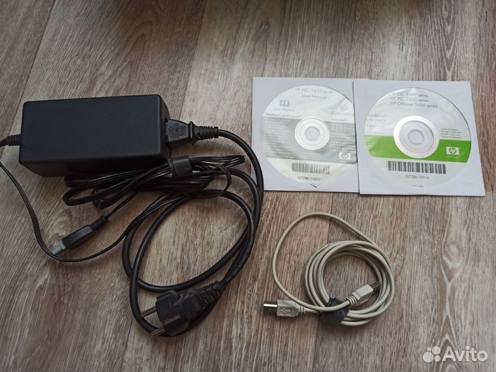 Цветной струйный принтер + сканер HP PSC 1410