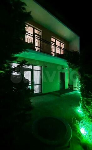 Дом 140 м² на участке 4 сот.