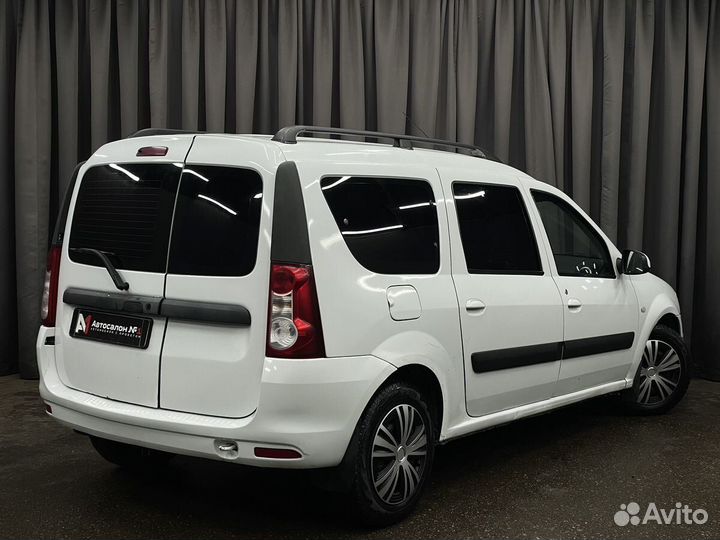 LADA Largus 1.6 МТ, 2014, 320 132 км