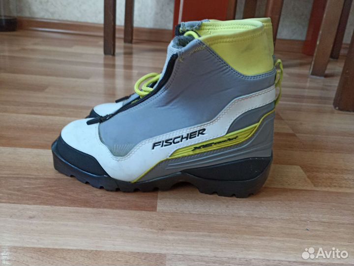 Лыжные ботинки fischer 38