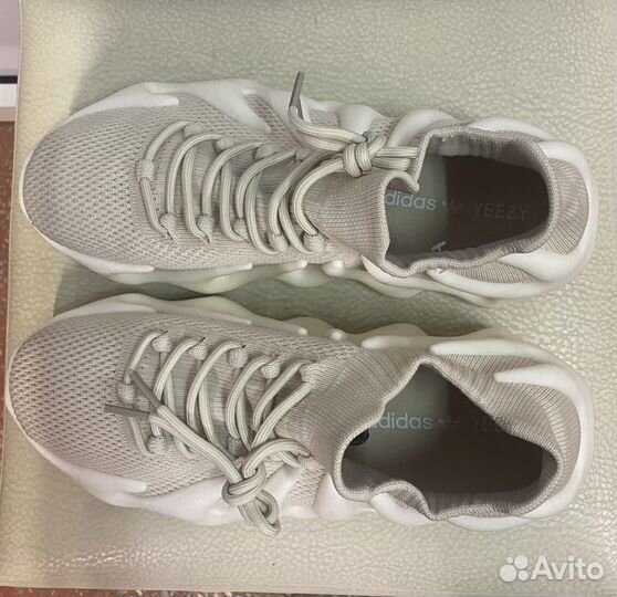 Кроссовки Adidas Yeezy Boost 450