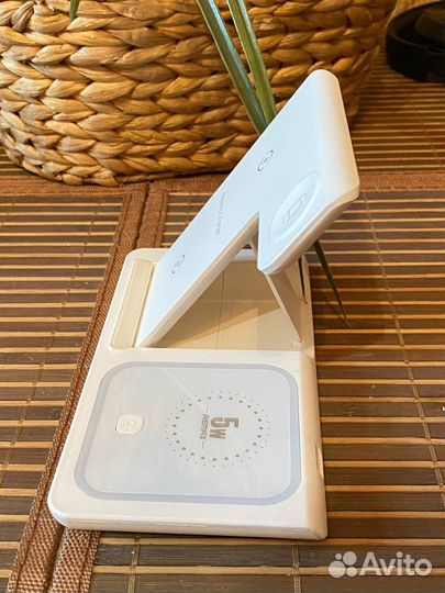 Беспроводная зарядка 3 в 1 Remax RP-W53