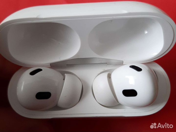 Apple airpods pro