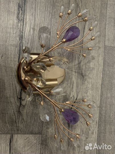 Люстра настенная б/у