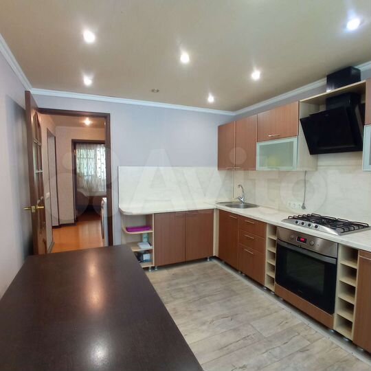 3-к. квартира, 61 м², 1/5 эт.