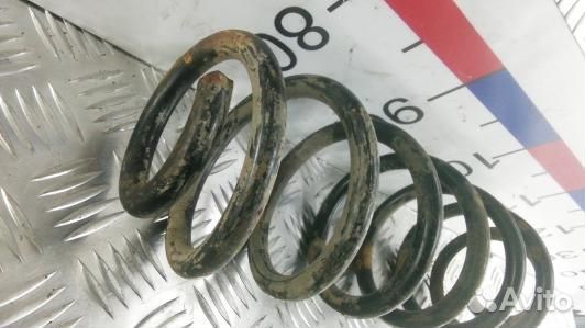 Пружина задняя volkswagen passat B6 (YEA12LY02)